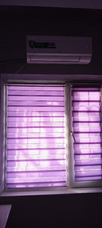A Cozy Bedsit! Apartamento Taskent Exterior foto