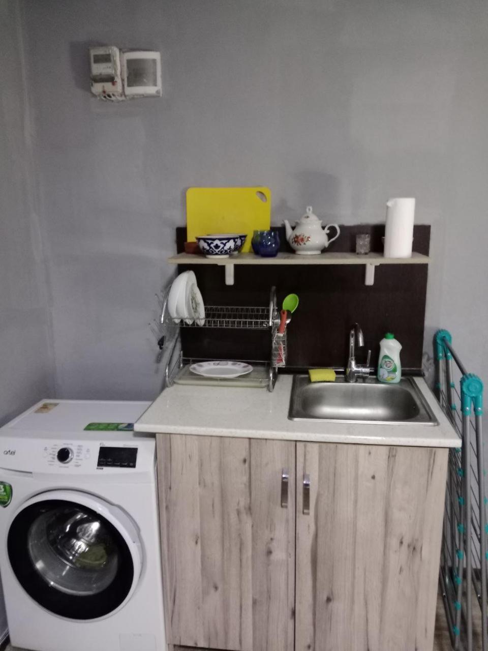 A Cozy Bedsit! Apartamento Taskent Exterior foto
